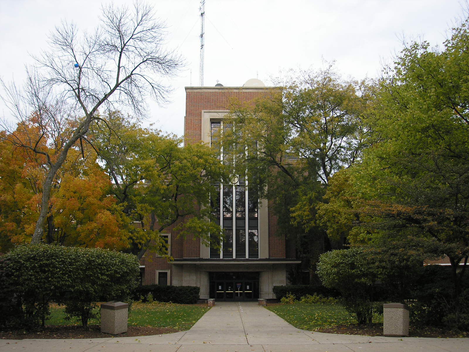 6. New Trier Township High School